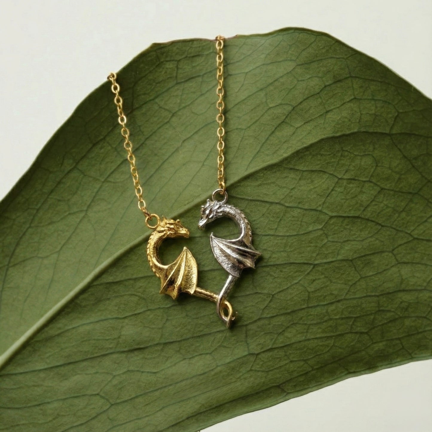 Ejderha Kalp Kolye - 14K Altın Kaplama & Gümüş