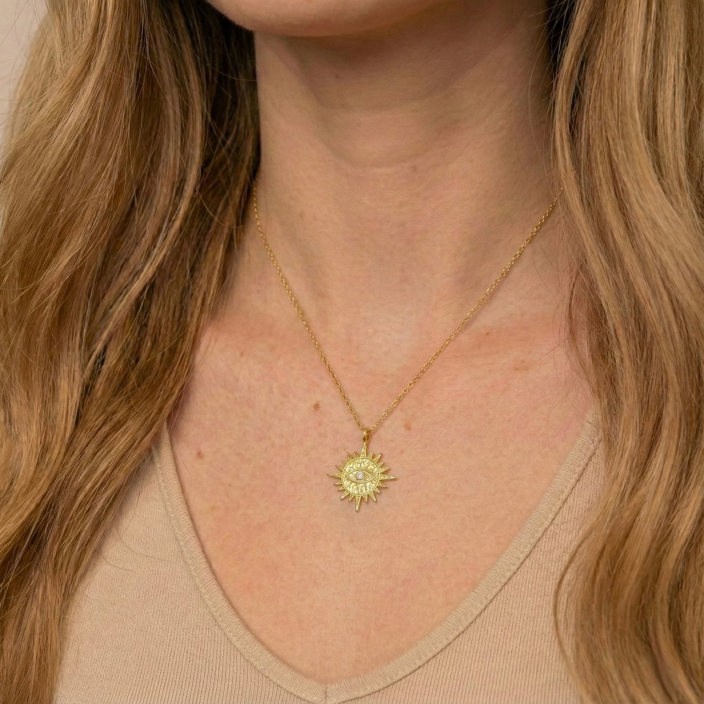 Göz Motifli Güneş Kolye - 14K Altın Kaplama