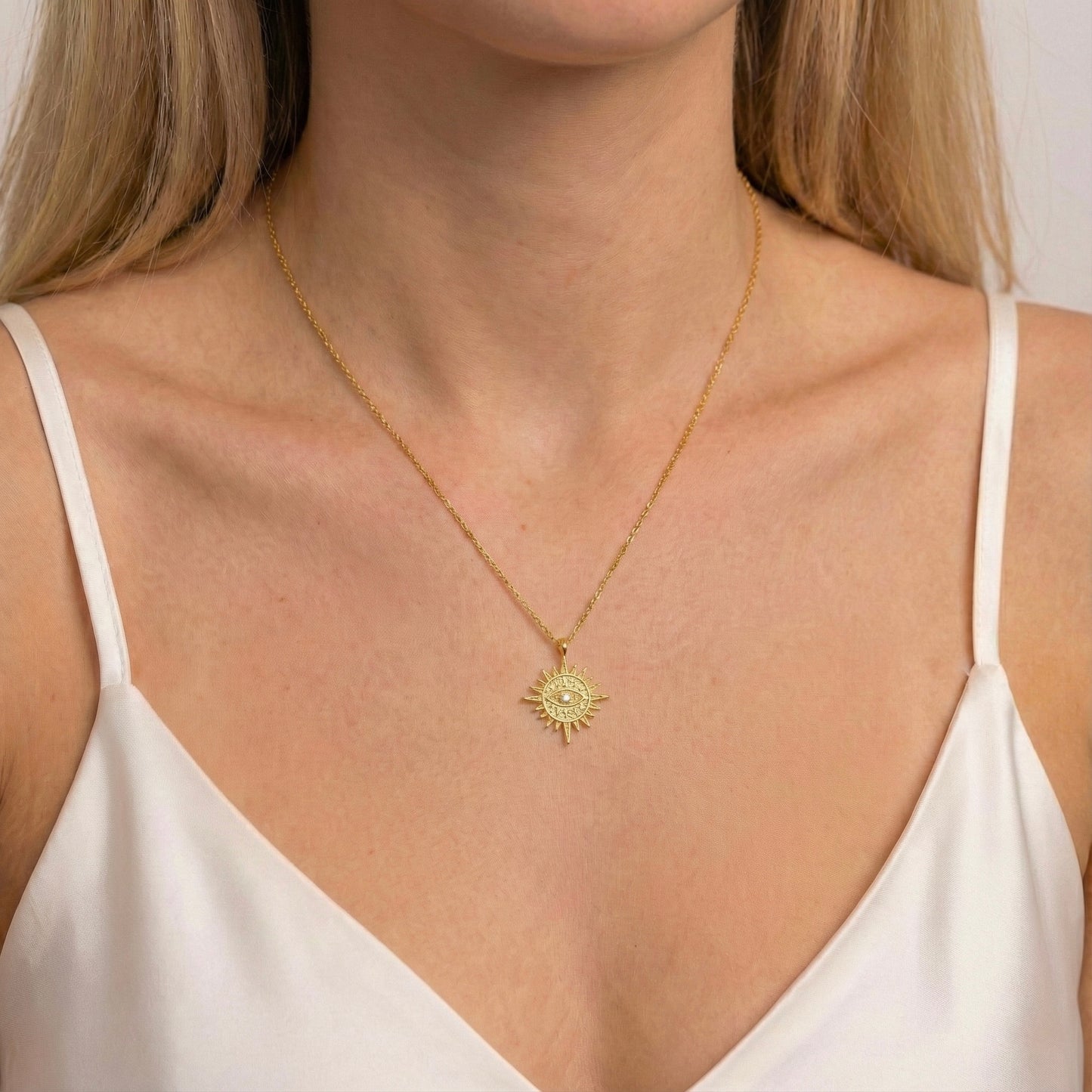 Göz Motifli Güneş Kolye - 14K Altın Kaplama