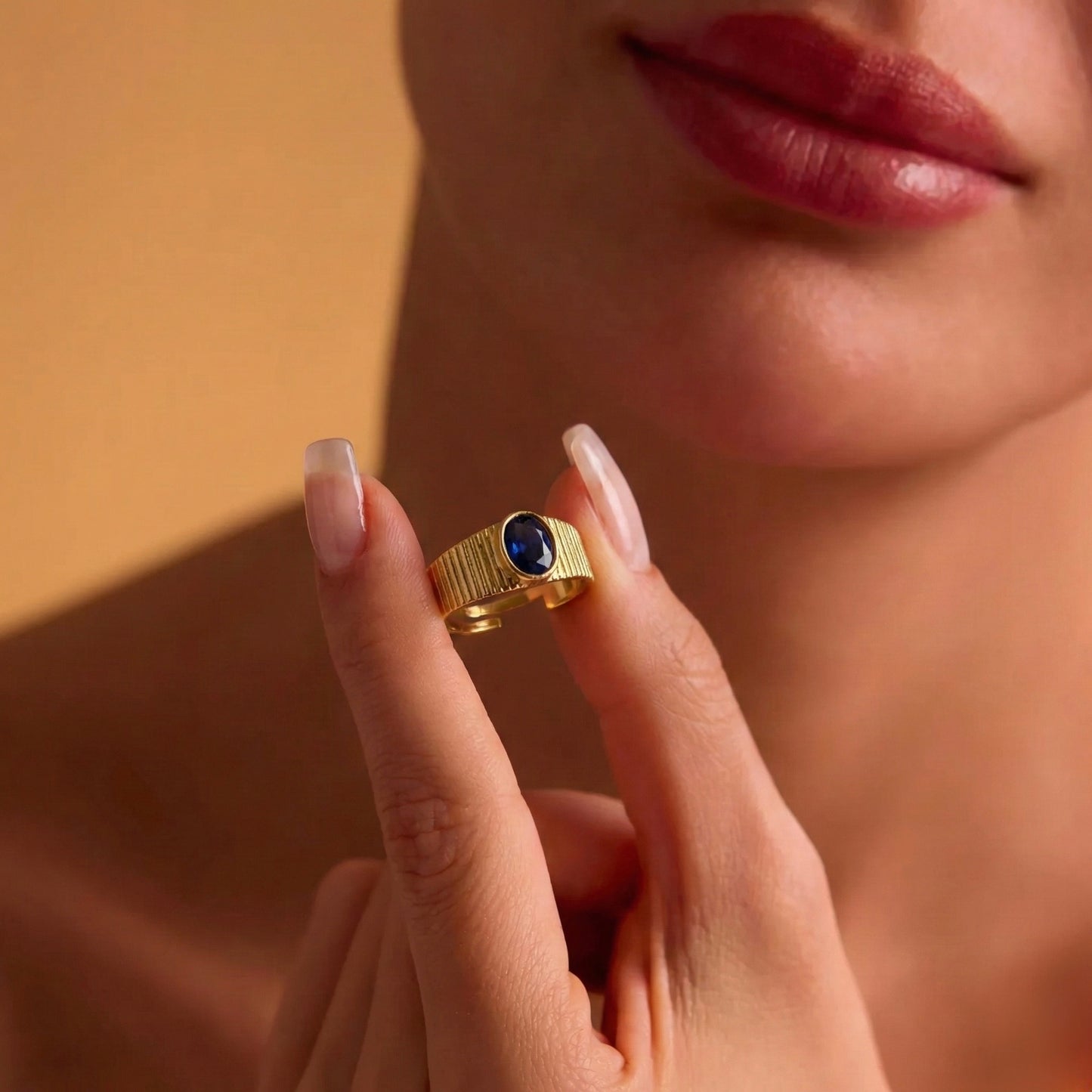 Oceanic Ribbed Signet Yüzük