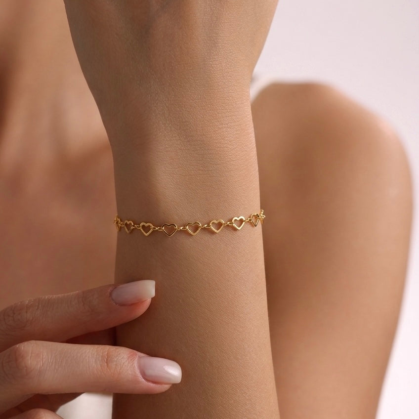 Petite Heart Chain Bileklik