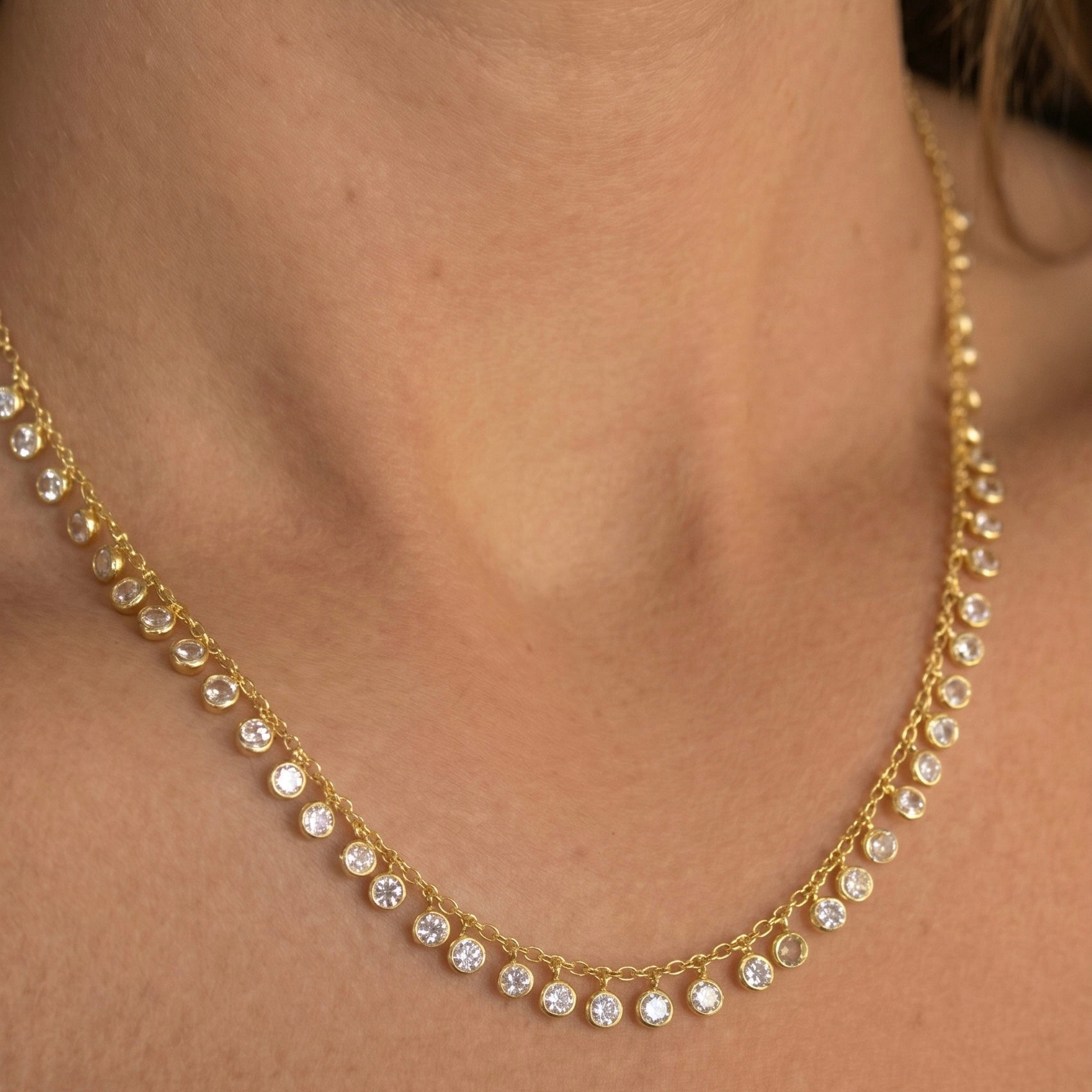 Crystal Shaker Choker
