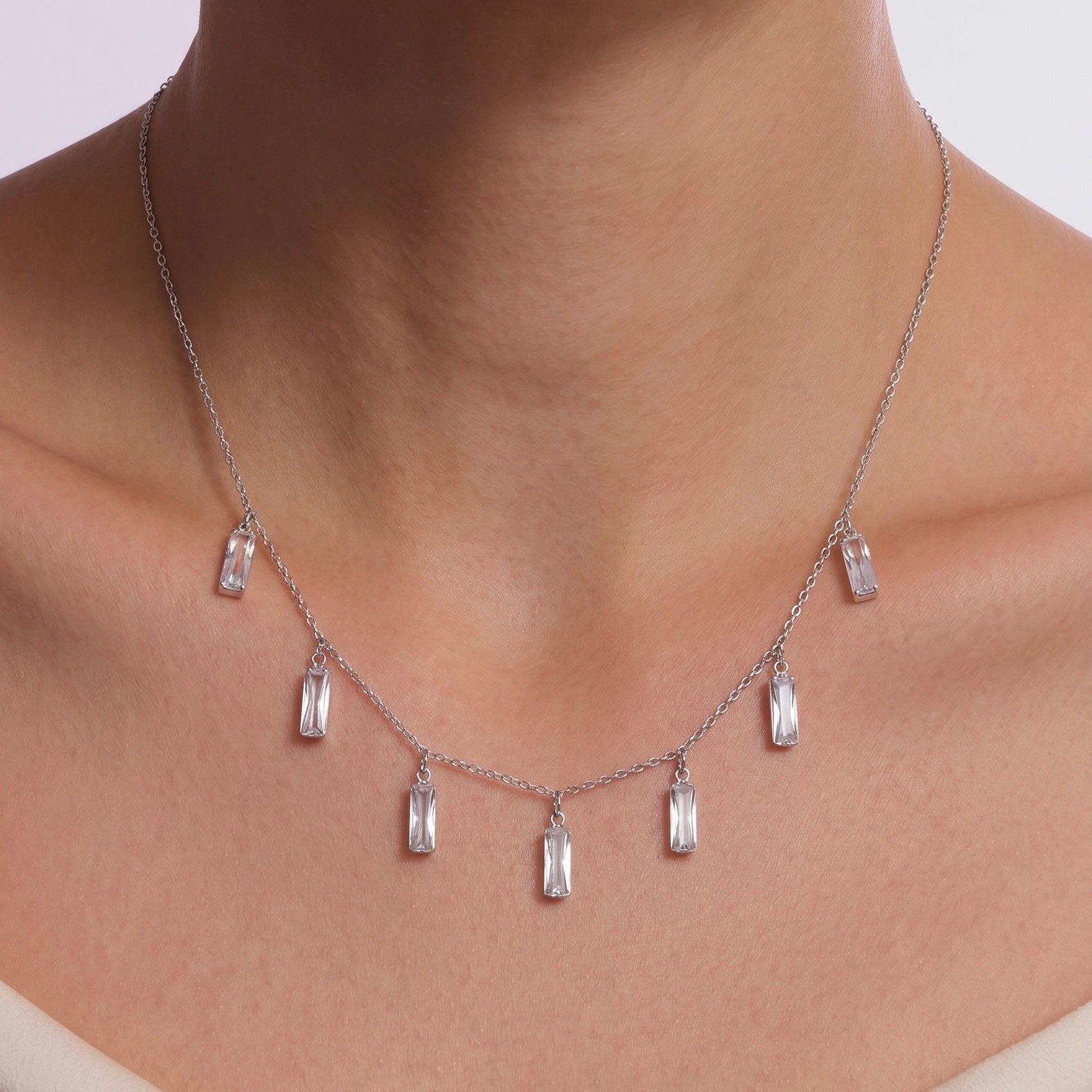 Baguette Shaker Choker