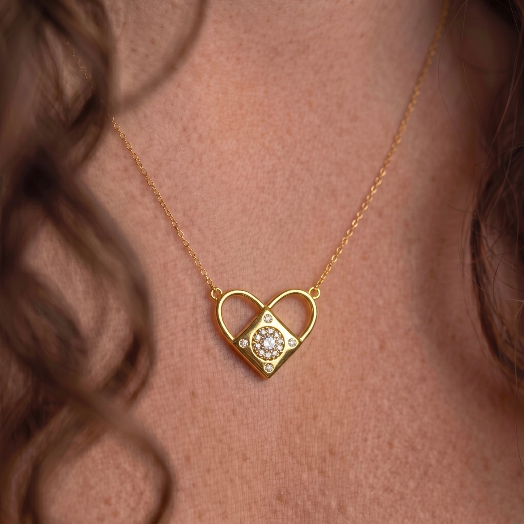 Pavé Heart Lock
