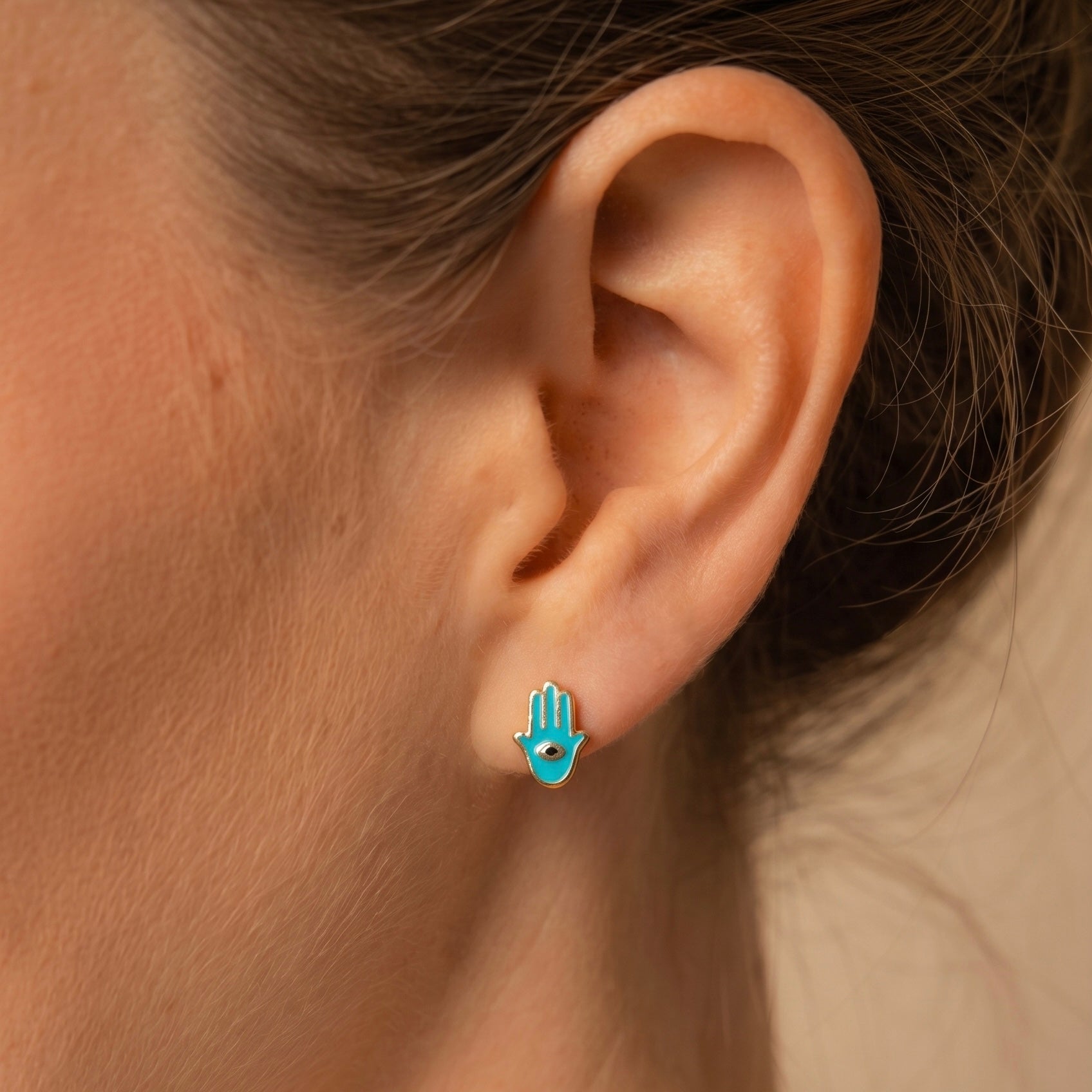 Enamel Hamsa
