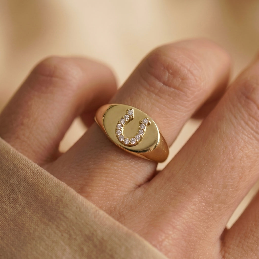 Horseshoe Signet