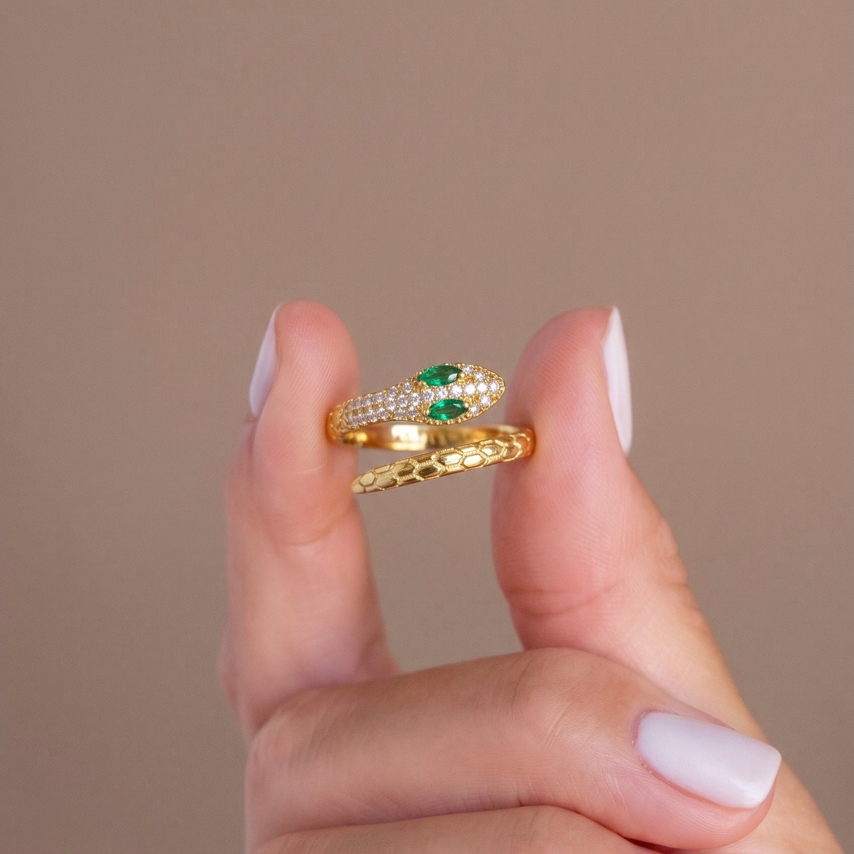 Serpens Pavé