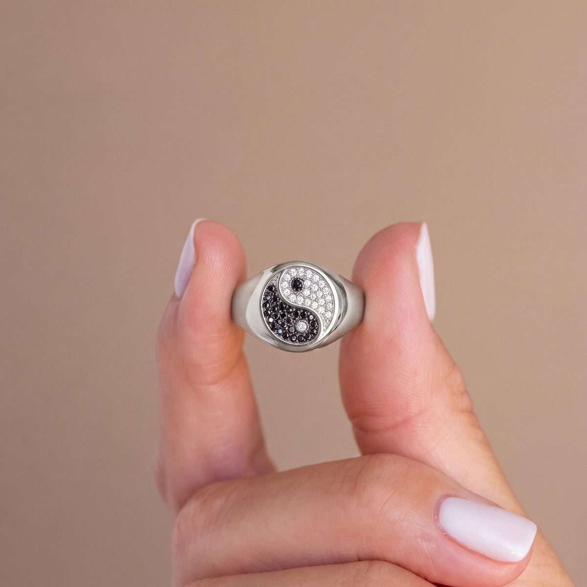 Yin Yang Signet