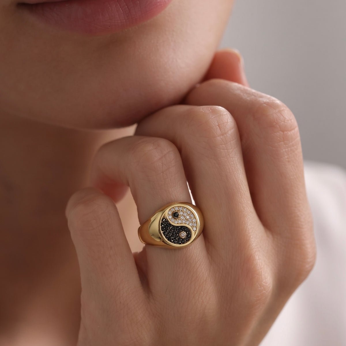 Yin Yang Signet